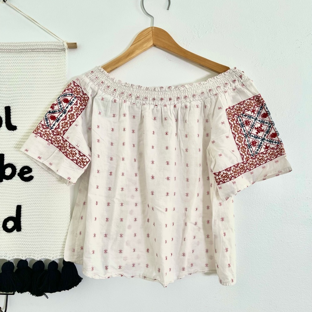 Elastic Neck Summer Crop top size M